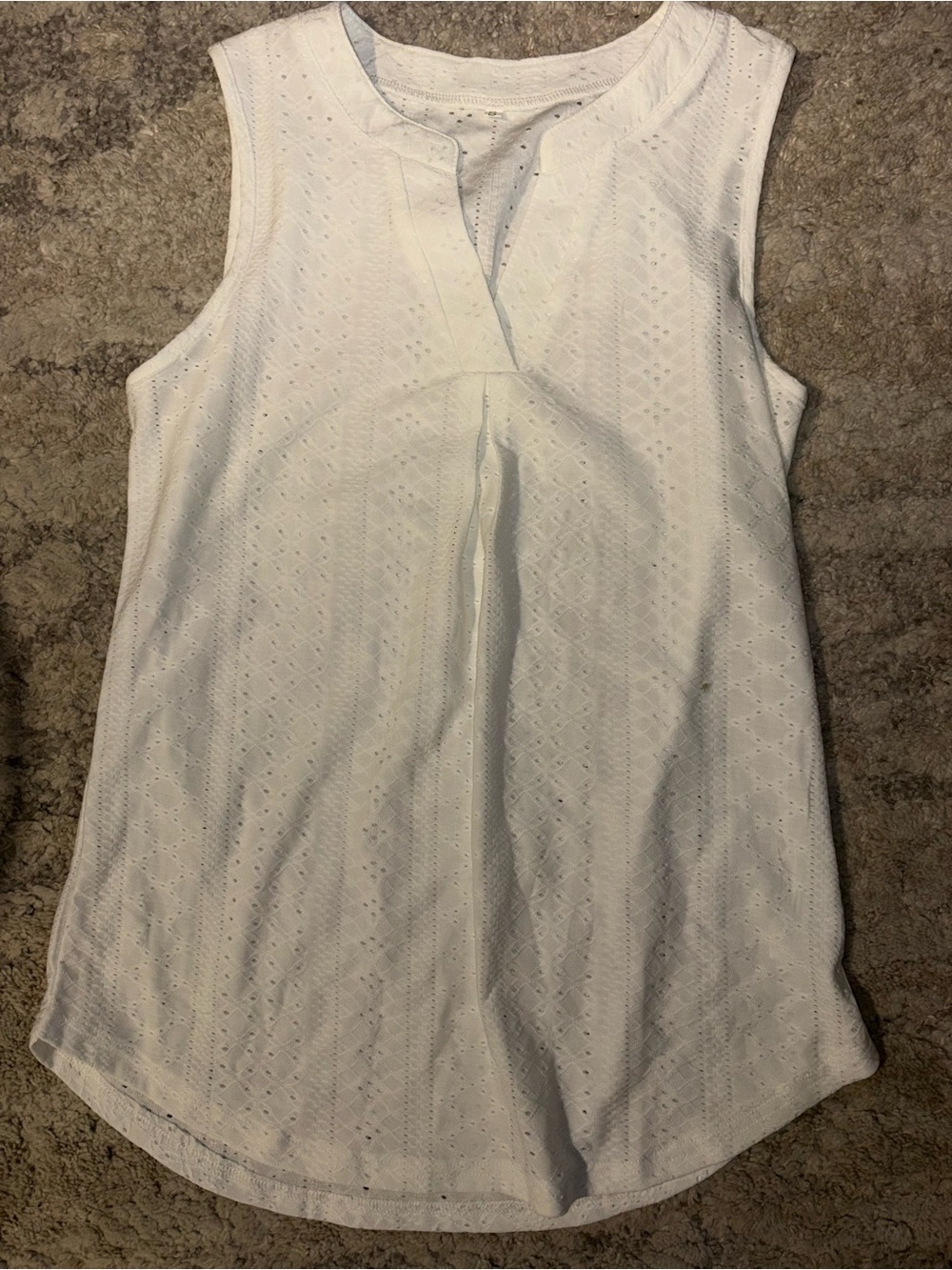 3/$15! Offers open! Women’s small White blouse Eyelet Tank Top with Split V Neck